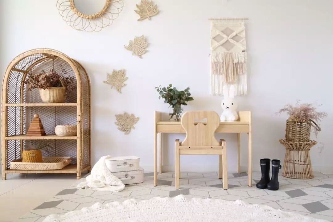 Bunny Tickles Primary Adjustable Table and Chair Set Rabbit - Image 3